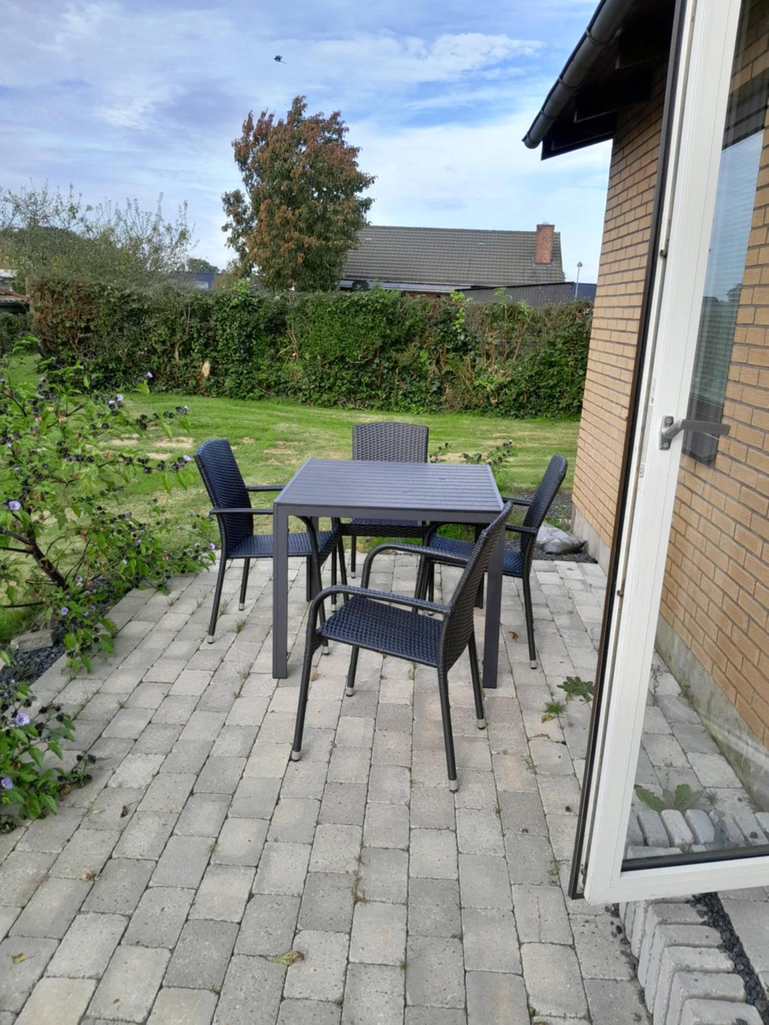 2 Bedroom 1 Bath Apartment Krusa Exterior photo